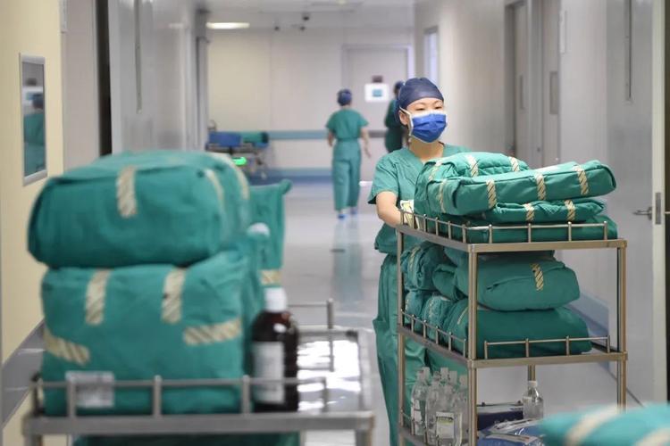 從43分鐘到8分鐘:來看斯科如何用RFID智能發衣機改寫三甲醫院流程? 3 f367590e